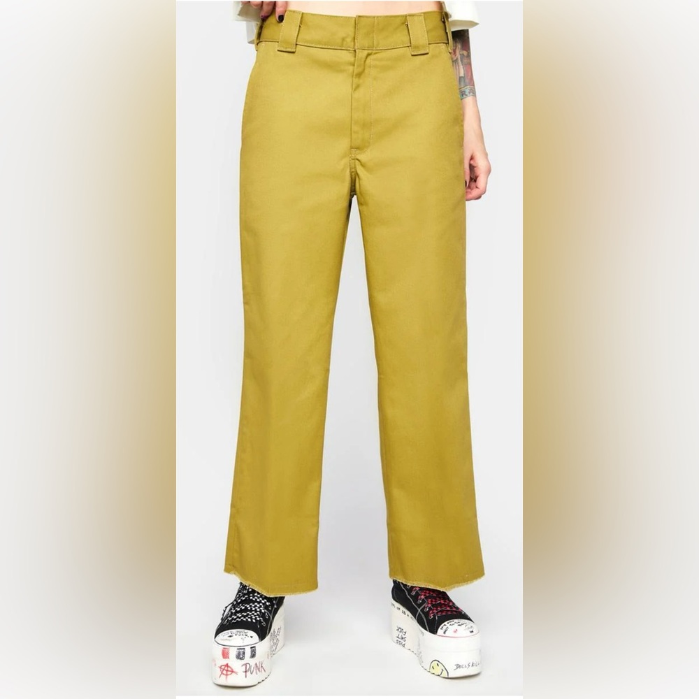 DICKIES Regular Fit Cropped Ankle Pants Size 8 in Rinsed Moss Green Frayed Hem